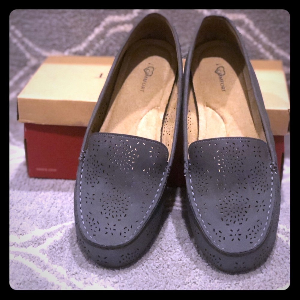 Memory foam loafers